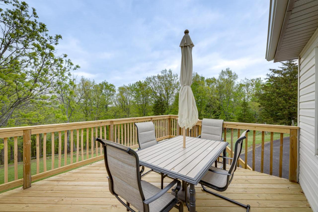 Villa Cozy Kentucky Retreat - Deck, Near Ark Encounter! Dry Ridge Exterior foto